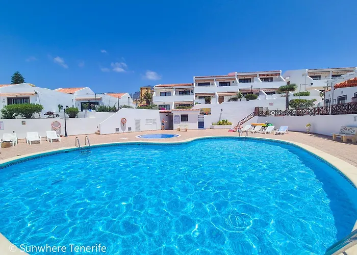 Primavera By The Appartement